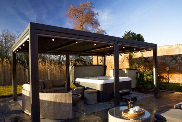 http://Duke's%20Lodge%20-%20Hot%20Tub%20Terrace