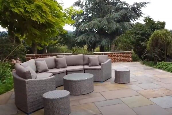 http://Duke's%20Lodge%20-%20Sun%20Terrace