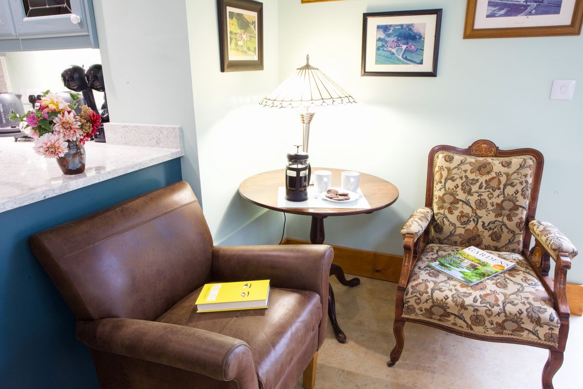 http://Duke's%20Lodge%20Norfolk%20Self-catering%20for%2016%20-%20The%20Kitchen-Diner