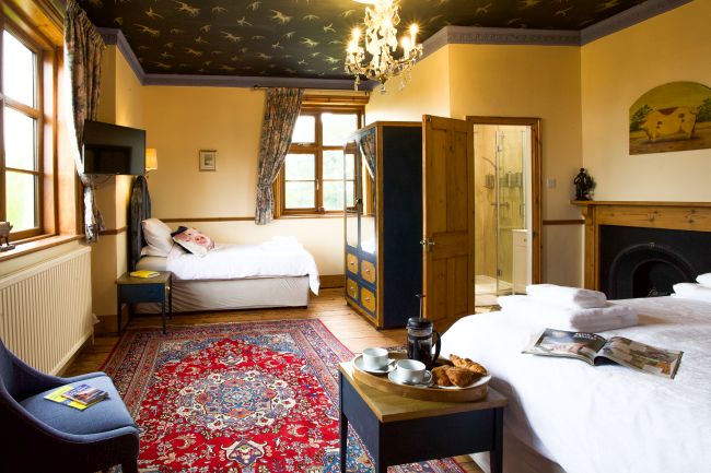 Duke's Lodge - The Pigsty family bedroom
