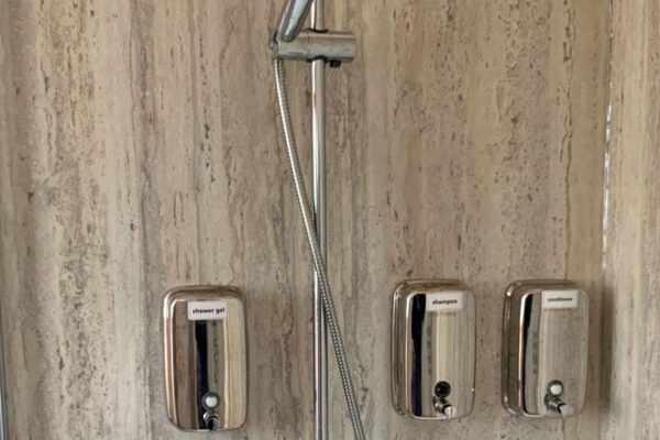 http://Duke's%20Lodge%20Stable%20bedroom%20en-suite%20shower%20wash%20dispensers