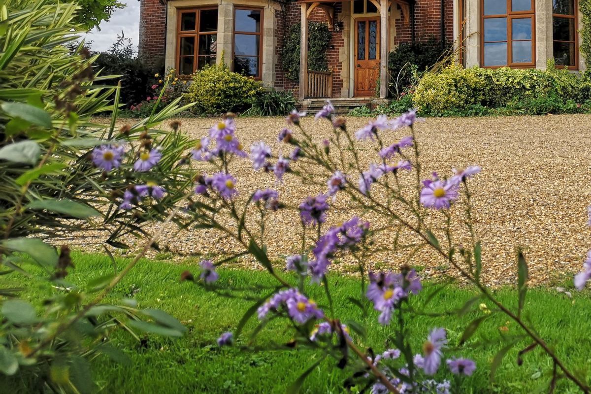 flora_exteriors