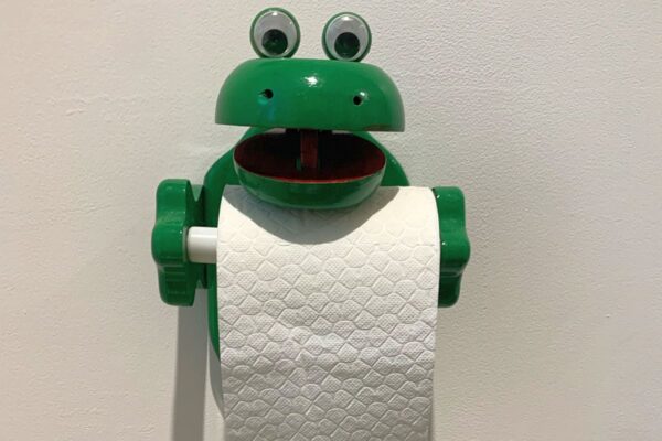 http://Duke's%20Lodge%20Frog%20Bog%20loo%20roll%20holder