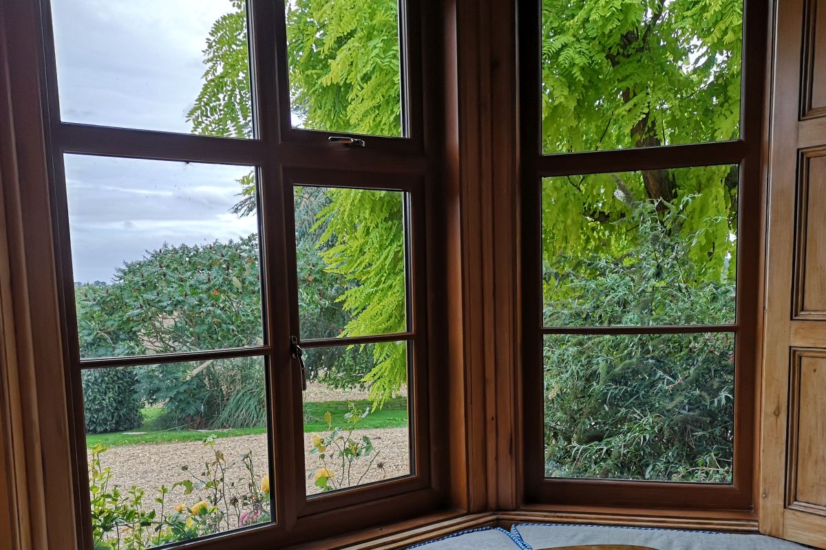 http://Duke's%20Lodge%20-%20The%20West%20Living%20Room